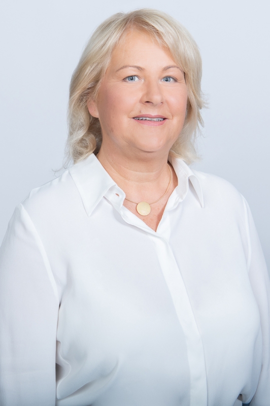 Bausachverständige, Immobiliensachverständige, Immobiliengutachterin und Baugutachterin  Alexandra Renno Hilkenbrook